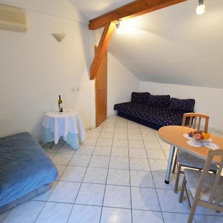 Apartman Mana, Murter Exterior photo