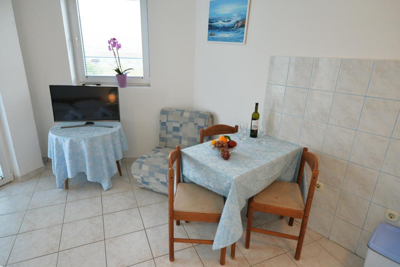 Apartman Mana, Murter Exterior photo